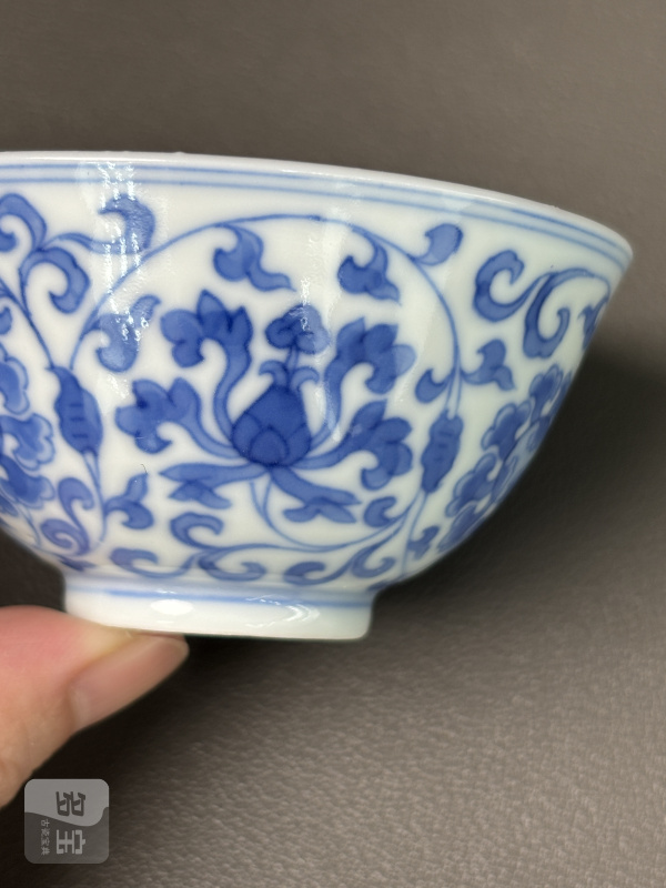 清雍正 青花缠枝宝相花纹杯一对 - 图13
